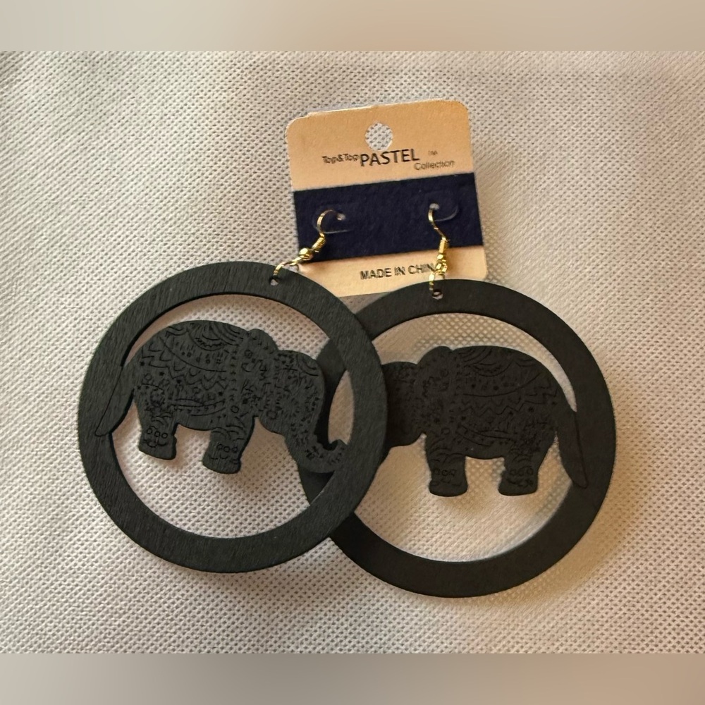 Faux Wooden Elephant Earrings